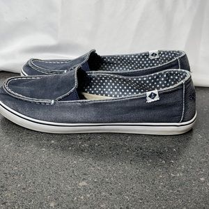 Sperry Womans 7.5 Slip on